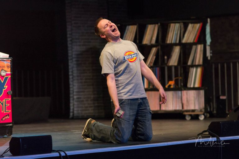 Szenenfoto aus dem Musical High Fidelity (2017)