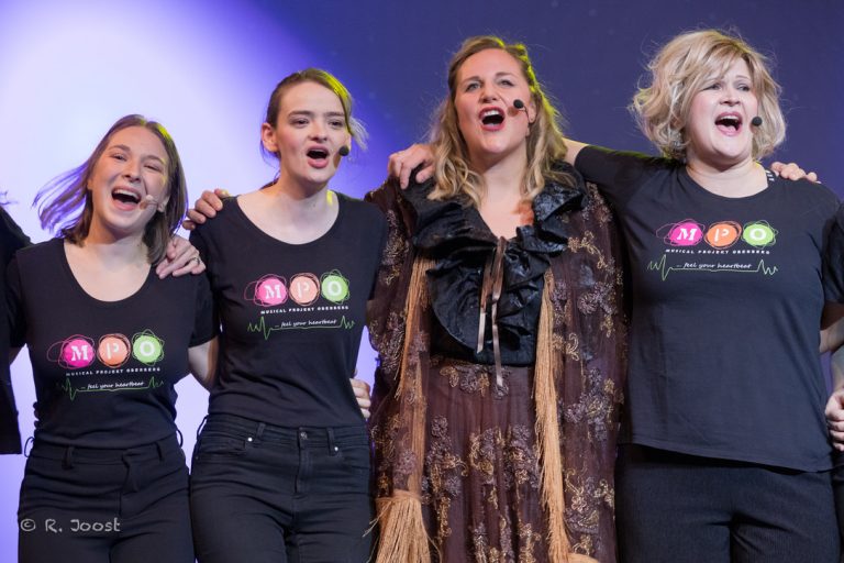 Szenenfoto aus dem Musical What a Night (2023)