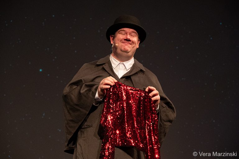Szenenfoto aus dem Musical What a Night (2023)